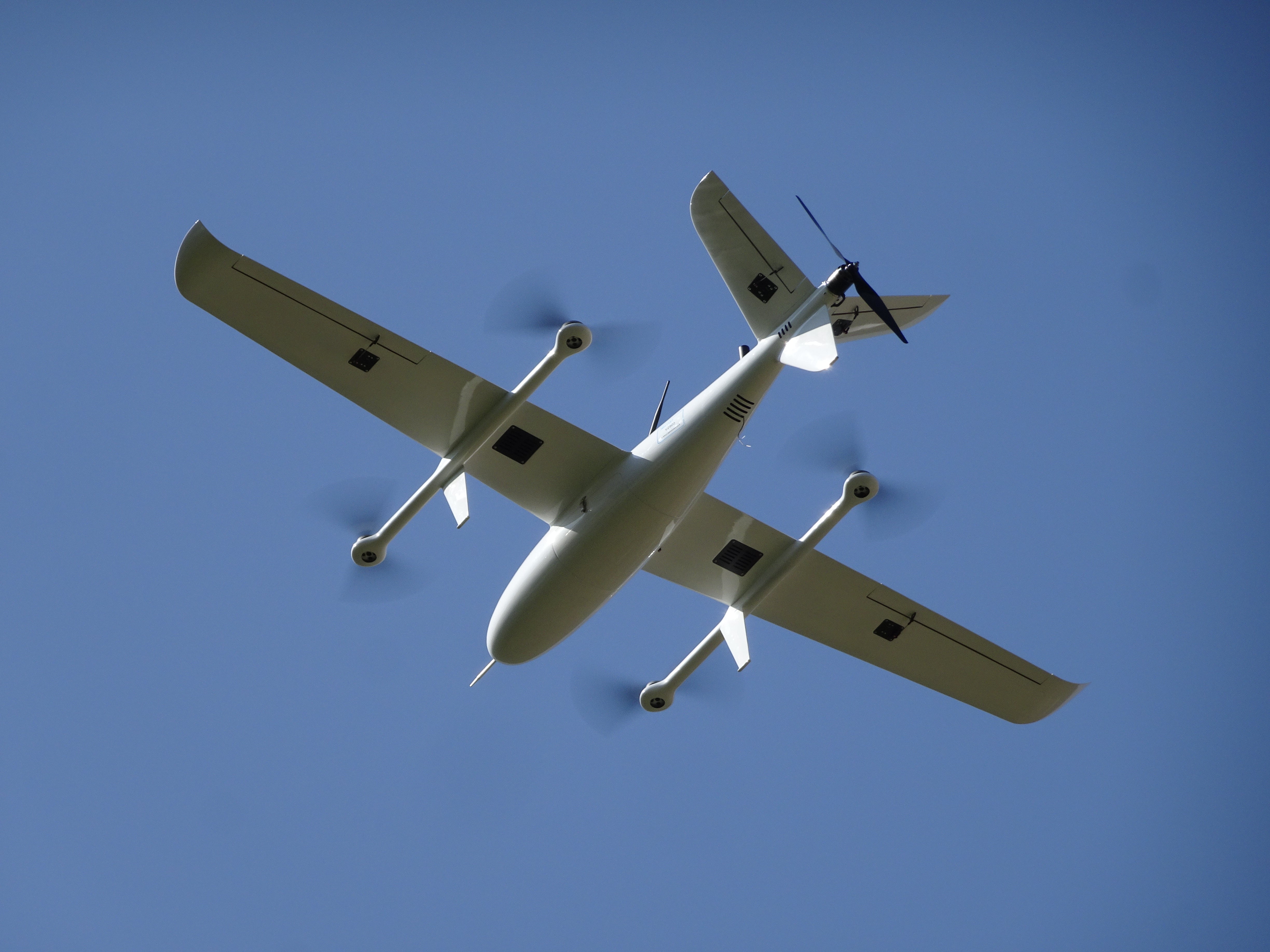 Large payload vtol fixed wing UAV YF35E